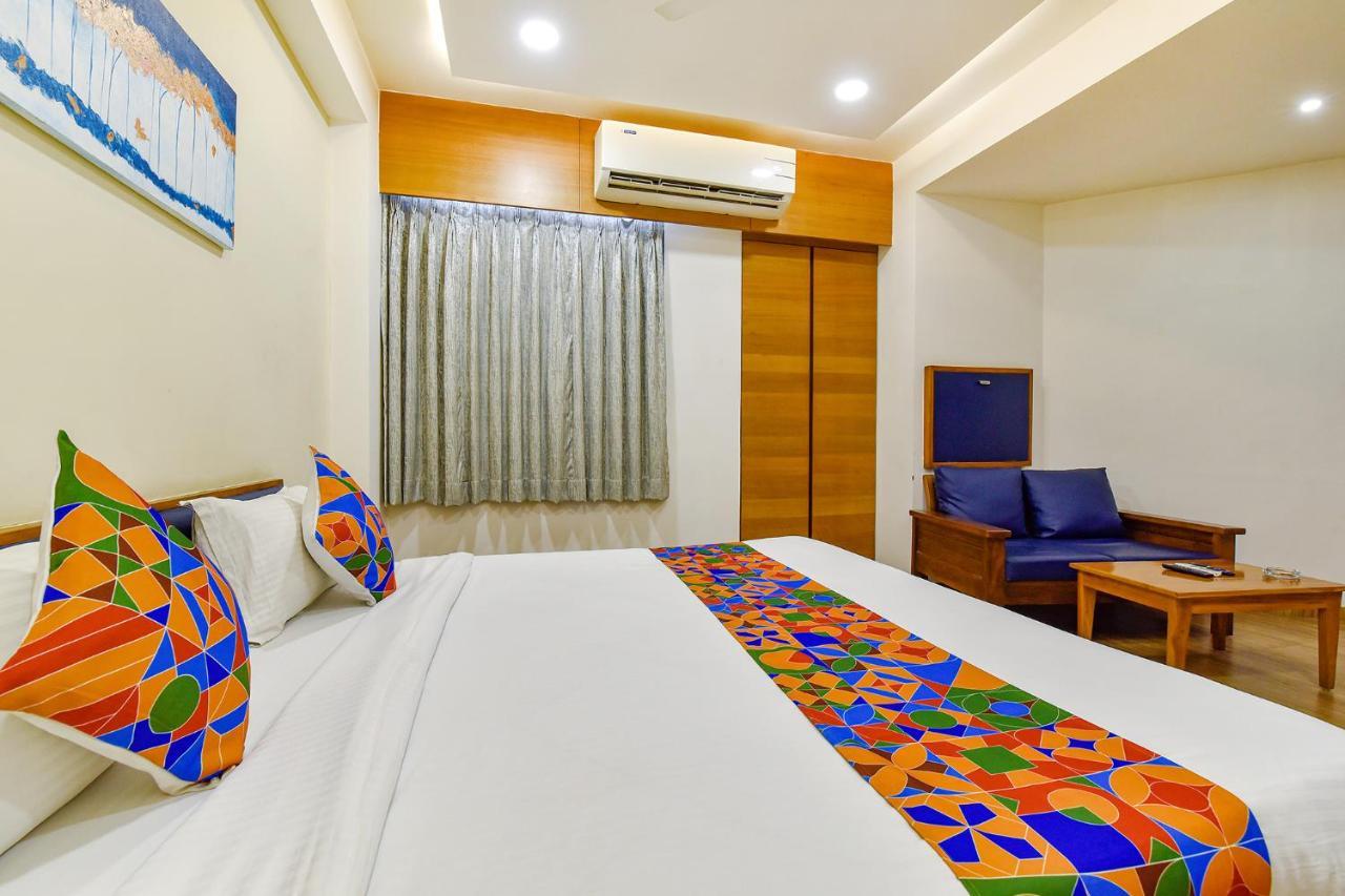 אחמדאבאד Fabhotel Prime Grand Unity, Changodar מראה חיצוני תמונה