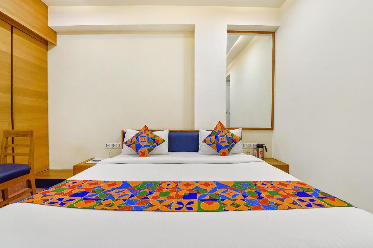 אחמדאבאד Fabhotel Prime Grand Unity, Changodar מראה חיצוני תמונה